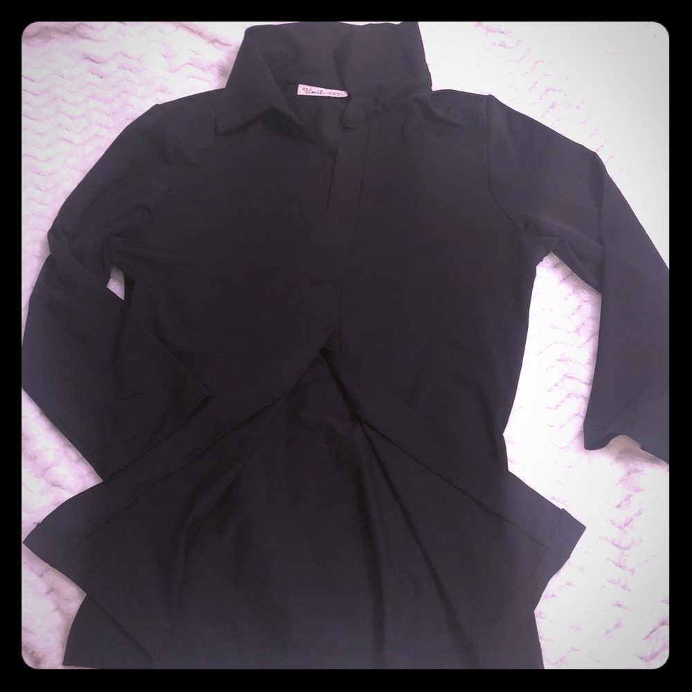 Small back open front shirt